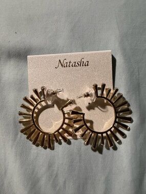 🌧️Natasha Couture Radiant Gold Hoop Earrings